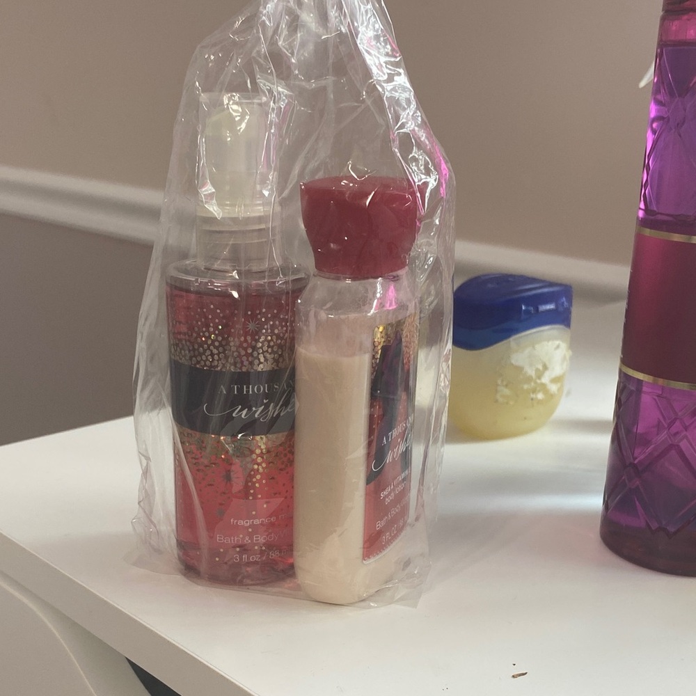Bath & Body Works A Thousand Wishes Body Wash and Lotion Set - Red and Cream